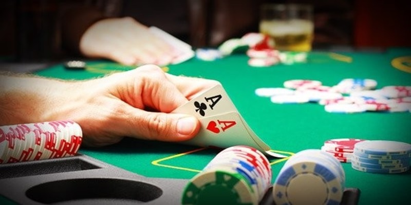 Chi tiết cách tải game bài poker nhanh chóng